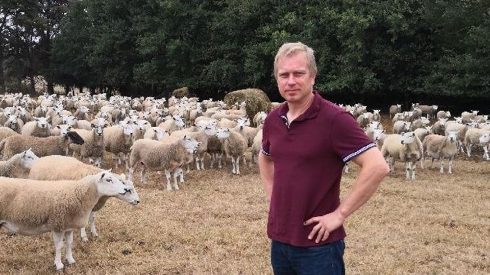 Willem Verberckmoes, éleveur à Trans-sur-Erdre, dans la Loire-Atlantique, se fait voler 40 à 50 bêtes par an. © DR